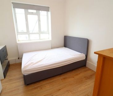 Room in a Shared Flat, Auckland House, W12 - Photo 6