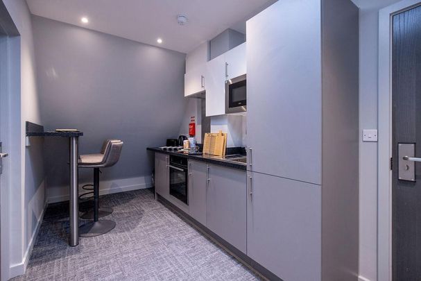 Studio to rent - Photo 1