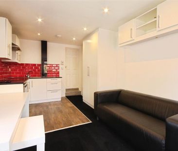 Maisonette to rent - Photo 4