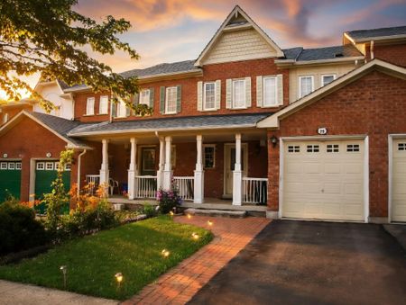 For Lease - 14 Forest Valley Road, Markham, Ontario - Photo 2