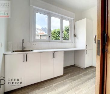 Prachtige gerenoveerde gezinswoning - Photo 5