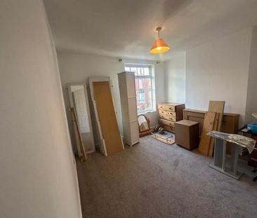 2 bedroom House To Let - Photo 3