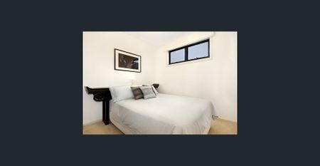 MODERN LIFE MADE EASY - Photo 3