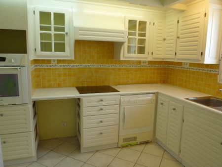 Location Appartement 6 pièces 119m² COGNAC 16100 - Photo 5