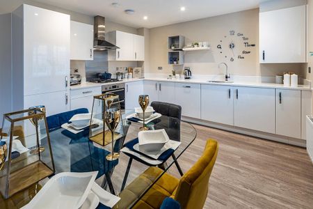 3 bedroom detached house to rent - Photo 4