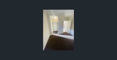 Charming Family Home in a Serene Neighbourhood - Photo 3