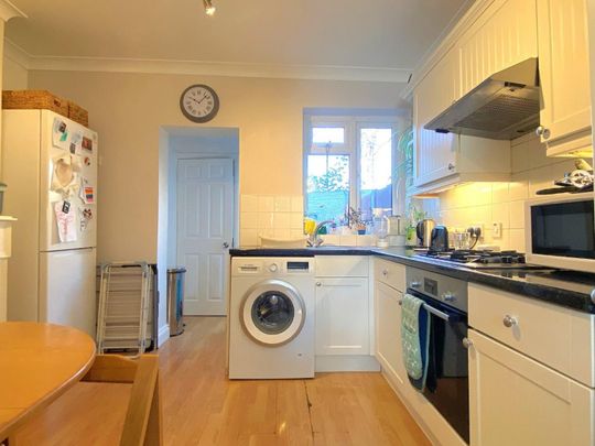 2 bedroom House To Let Total Size: 603 SQ FT - Photo 1