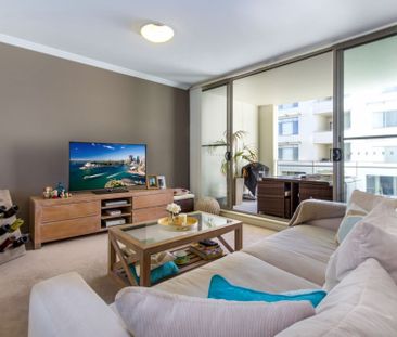 606/1 Stromboli Strait, Wentworth Point - Photo 3