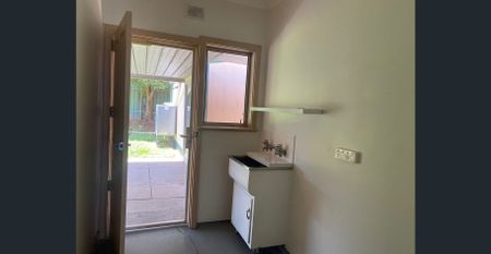 Light-filled 3-Bed Family Home with Huge Rumpus on Corner Block - Photo 4