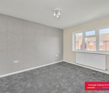 3 bedroom property to rent - Photo 2