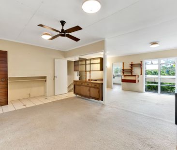 38 Sussex Street, Toowong. - Photo 3