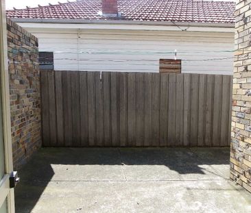 Low-Maintenance Living In Prime Location - Photo 6