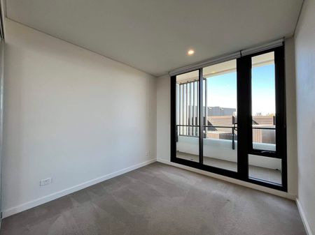 District Open Views | Stylish Interiors with Versatile Timber Floors | 2 plus study | Spacious Living Room - Photo 3