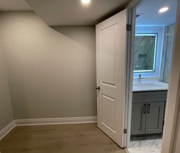 For Lease - 3551 Autumnleaf Crescent Unit# Lower, Mississauga, Ontario - Photo 5