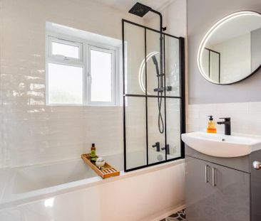 2 bedroom apartment to rent - Photo 5