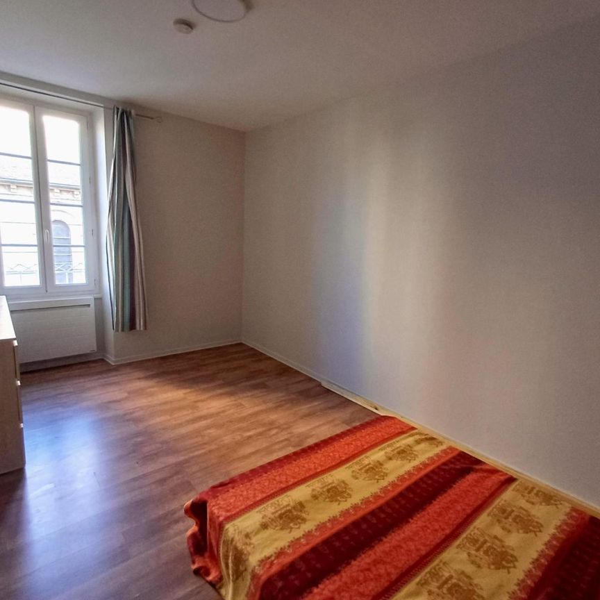 Location Appartement 2 pièces 30m² MILLAU 12100 - Photo 1