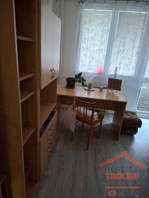 Pronájem bytu 4+1 - Havlíčkovo náměstí - Humpolec - Photo 1