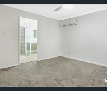 7 TIGERWOOD Place, Redland Bay, Qld 4165 - Photo 4