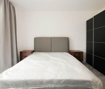 Kew Bridge Road, Brentford,TW8 - Photo 4