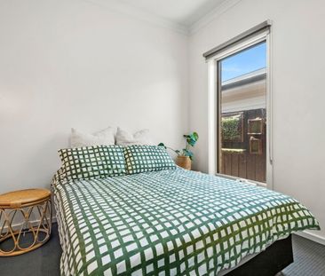 Low-Maintenance Bliss In Belmont! - Photo 1