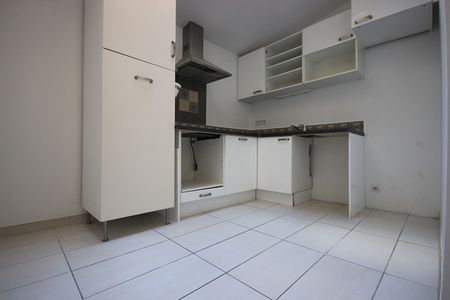 Appartement a louer Pantin - Loyer €1 815/mois charges comprises ** - Photo 2