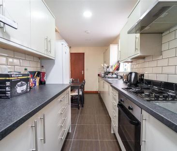 4 bedroom house to rent - Photo 4