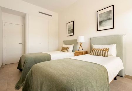 Calle del Jacaranda, Madrid, Community of Madrid 28045 - Foto 5