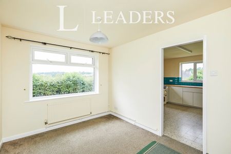 3 bedroom bungalow to rent Valley View, Biggin - Photo 5