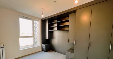 1 Bedroom 1 Bathroom - Photo 2
