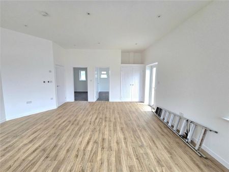 2 bedroom bungalow to rent - Photo 3