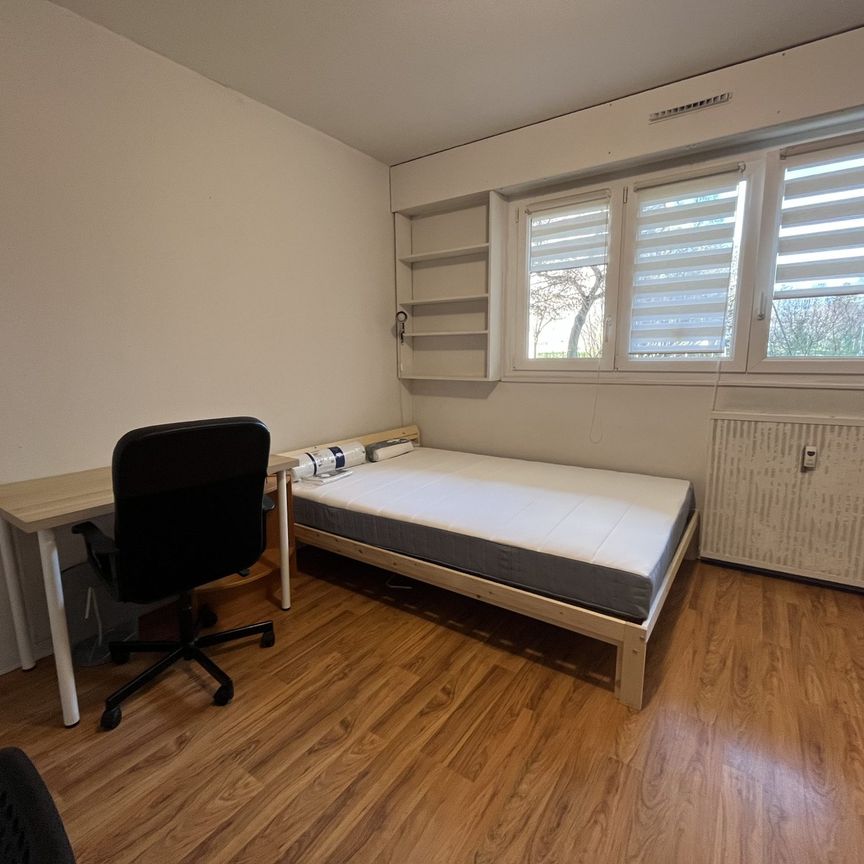 Un lumineux studio partagé – Esplanade / Rue de Copenhague - Photo 1