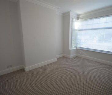 2 Bedroom End Terrace To Let - Photo 5