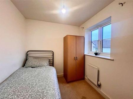 Sorrel Place, Stoke Gifford, Bristol, Gloucestershire, BS34 - Photo 4