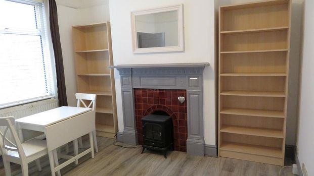 1 bedroom ground floor flat to rent - Photo 1