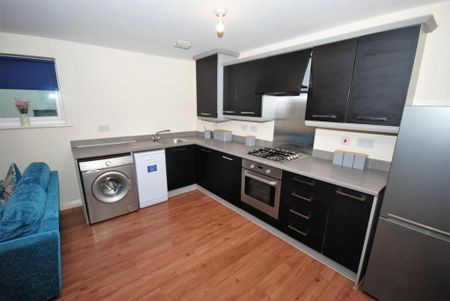 2 bedroom apartment to rent - Photo 4