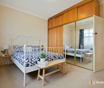 FOUR BEDROOM HOME IN BEGA - Photo 5