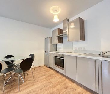 2 bedroom apartment to rent - Photo 4