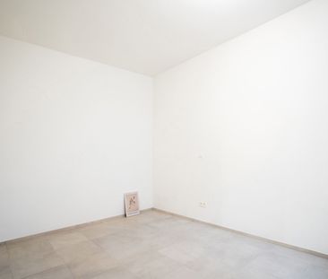 TE HUUR - Energiezuinig 1-slaapkamerappartement (73m²) in centrum L... - Foto 2