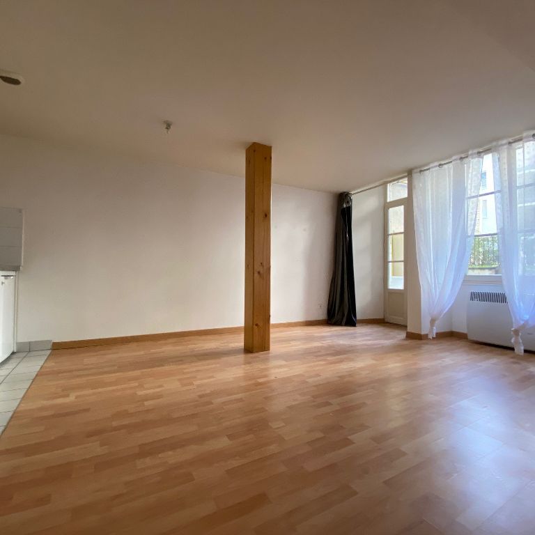 Location Appartement 1 pièce 36m² BESANCON 25000 - Photo 1