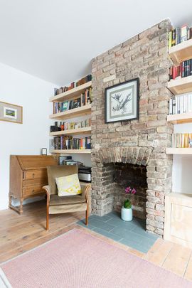 Woodville Road , E17 7ER - Photo 1