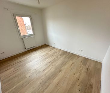 Location Appartement 4 pièces 99m² - Photo 5