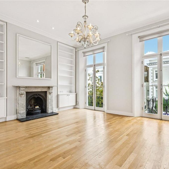 4 bedroom end of terrace house to rent - Photo 1