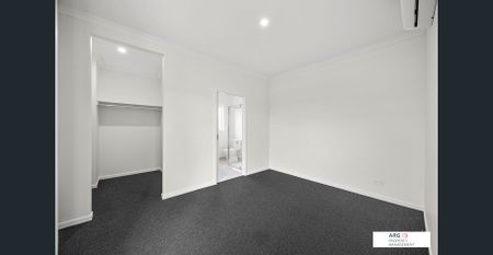 Spacious 4-Bedroom Family Home in Prime Berwick Location - Photo 5