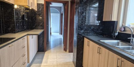 Woning te huur in Zwijnaarde voor € 1.100 met 3 slaapkamers - Photo 5