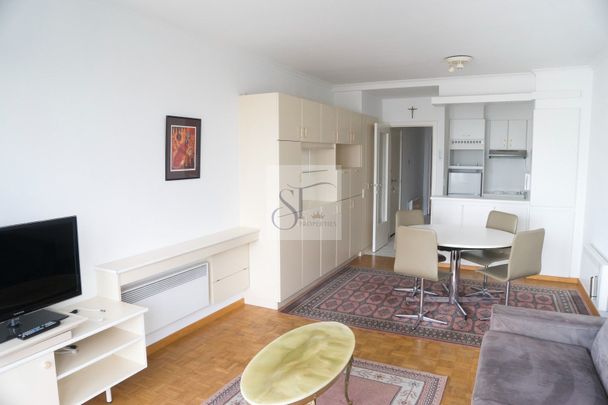 Gemeubeld appartement met zeezicht op toplocatie! - Foto 1