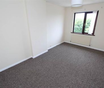 44 Castlecoole Park, Belfast, BT8 7BG - Photo 2