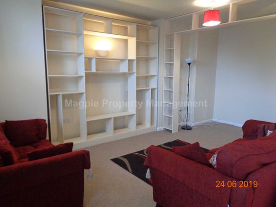 Price £1,250 pcm - Available 08/05/2026 - Unfurnished - Photo 1