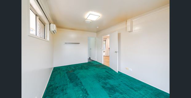 Family Home Just Steps from the Park – Newly Renovated! - Photo 1