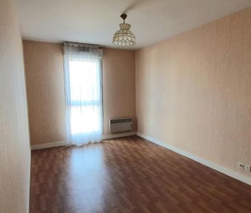 Location Appartement 2 pièces 54m² CHATEAUROUX 36000 - Photo 4
