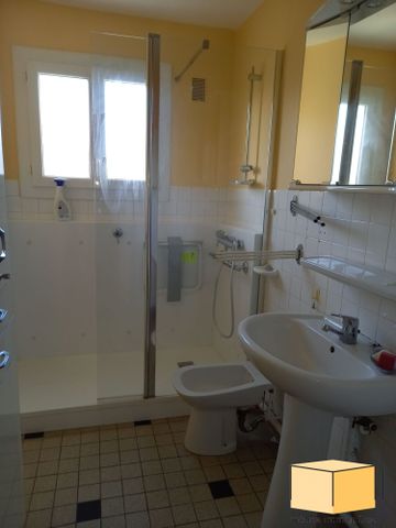 Location Appartement 3 pièces 76m² BELLEY 01300 - Photo 3